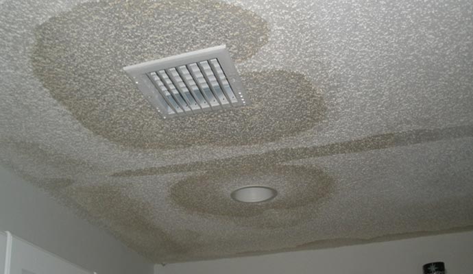 Ceiling Water Damage
Restoration