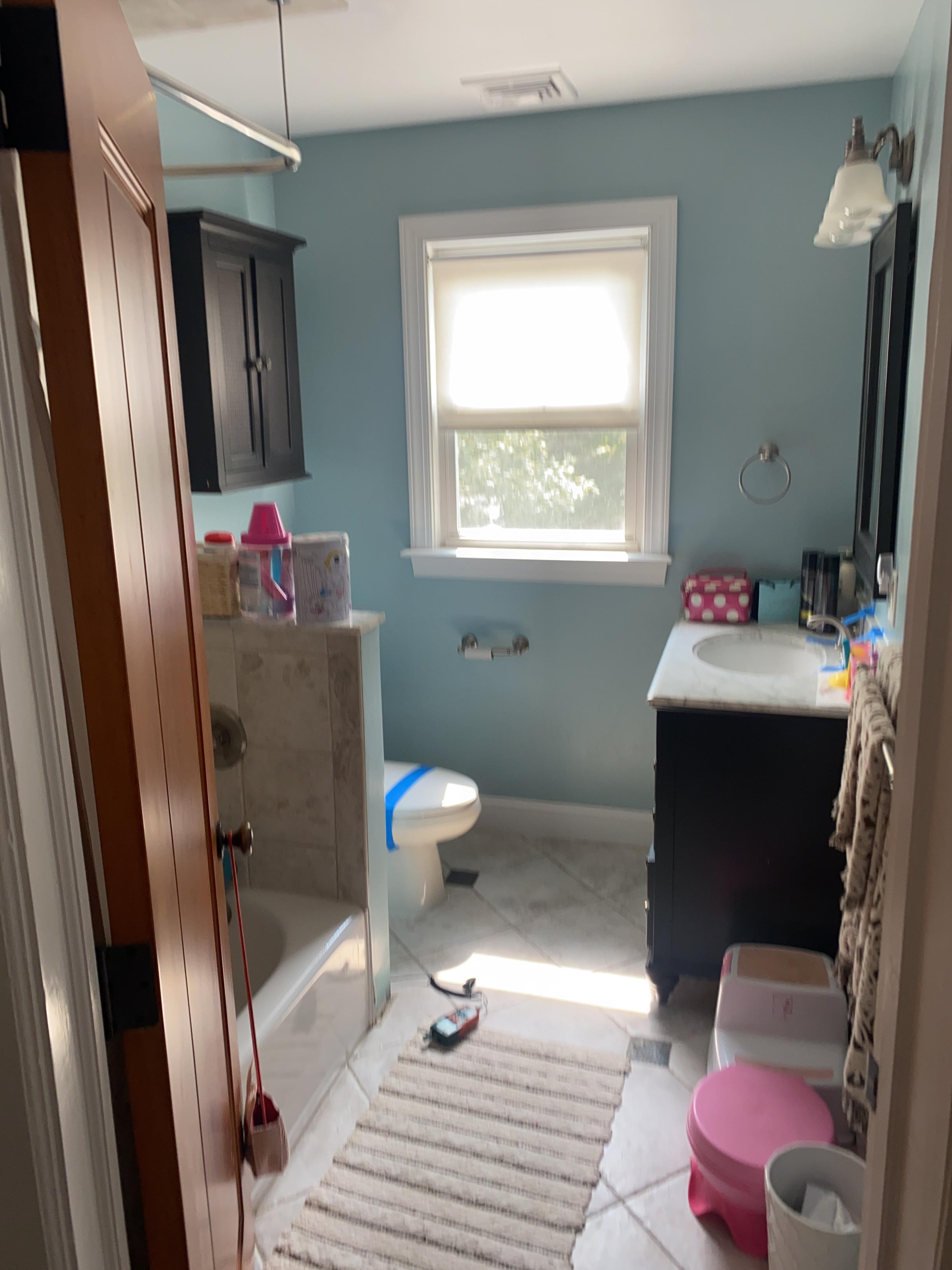 2nd floor bathroom