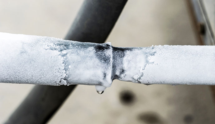 freezing pipe